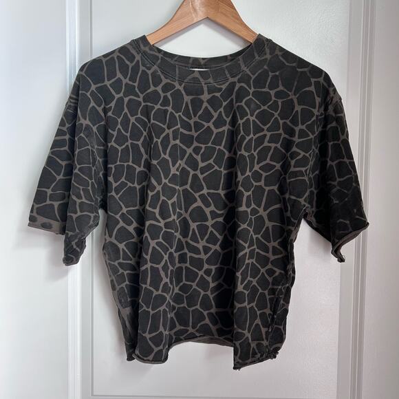 Nation Ltd. Giraffe Print Oversized T Shirt - Picture 2 of 7